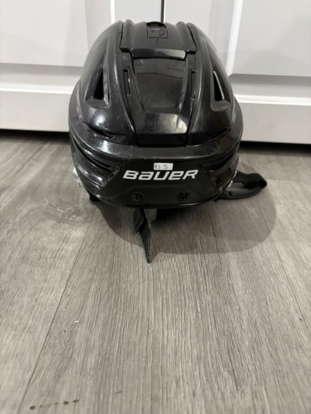 Small Bauer Re-Akt 150 Black Pro Stock Helmet (Used)