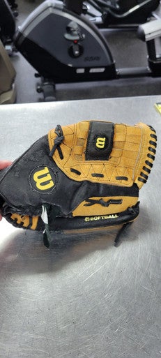 Used Wilson A360 BB/SB Glove RH Throw None 13" 11497-C000153986