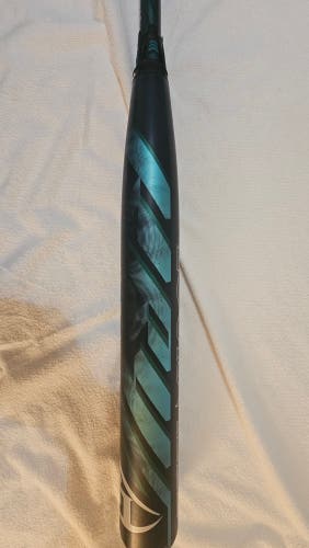 2025 Louisville Slugger Kryo Composite Bat (-10) 33" (Used)