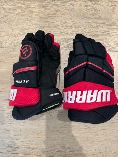 Warrior Alpha LX30 Hockey Gloves 14" (New)