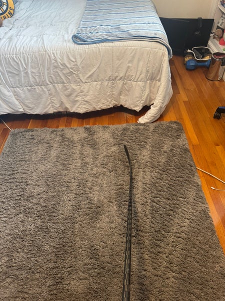 Intermediate Extra Lite Right Handed Hockey Stick P92M 65 Flex Pro Stock (New)