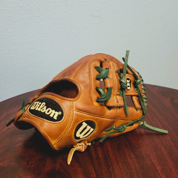 Wilson A2000 Pedroia Fit 11.5" Fully Reconditioned! Excellent Condition!