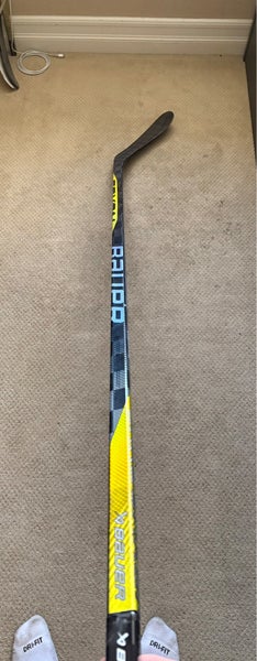 Senior Bauer Nexus Sync Right Handed Hockey Stick 87 Flex Pro Stock (Used)