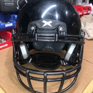 USED XENITH X2E+ YOUTH FOOTBALL HELMET - LARGE - BLACK