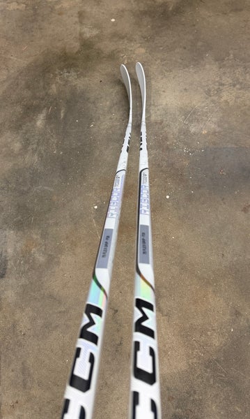*2 PACK* Senior CCM Ribcor Trigger 9 Pro White Right Handed Hockey Stick P28 75 Flex (New)