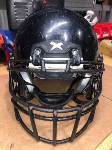 USED XENITH X2E+ YOUTH FOOTBALL HELMET - LARGE - BLACK