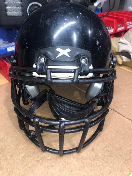 USED XENITH X2E+ YOUTH FOOTBALL HELMET - LARGE - BLACK