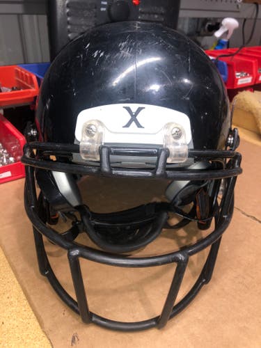 USED XENITH X2E+ YOUTH FOOTBALL HELMET - LARGE - BLACK