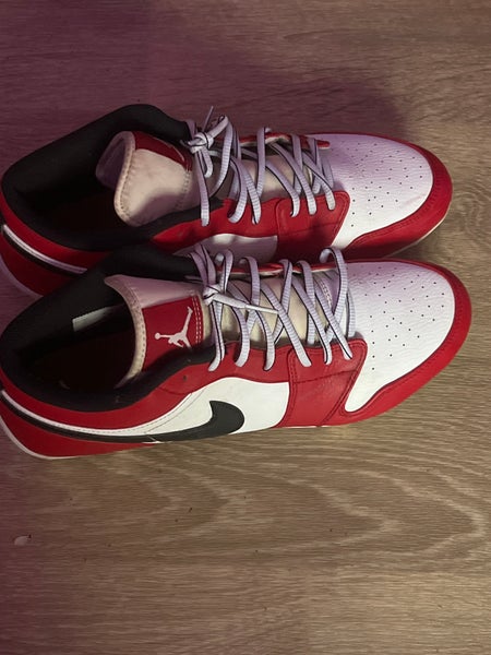 Red Men's Size M 12.0 (W 13.0) Adult Air Jordan Cleats (Used)