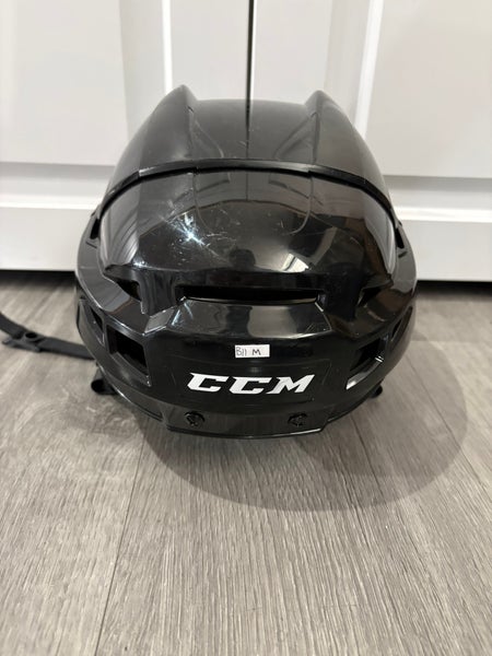 Used Medium CCM Pro Stock Vector V08 Helmet