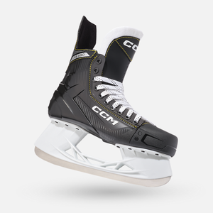New Senior CCM AS-550 Hockey Skates Regular Width Size 7 or 8