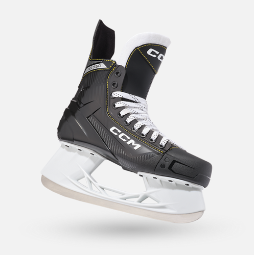 New Senior CCM AS-550 Hockey Skates Regular Width Size 7 or 8