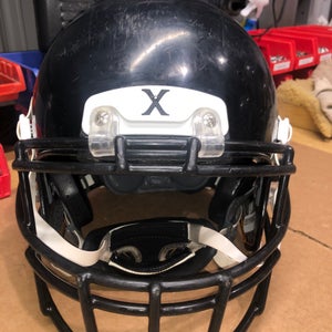 USED XENITH X2E+ YOUTH FOOTBALL HELMET - LARGE - BLACK