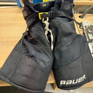 Men's Junior Large Bauer Supreme 3S Pro Hockey Pants (Used)