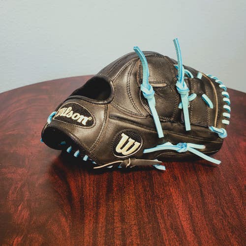 Wilson A2000 C. Kershaw Game Spec Baseball Glove 11.75" - Fully Reconditioned! Gorgeous Glove!