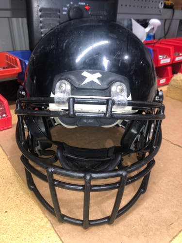 USED XENITH X2E+ YOUTH FOOTBALL HELMET - LARGE - BLACK