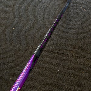 Junior Bauer Nexus Tracer Right Handed Hockey Stick P92 50 Flex (New)