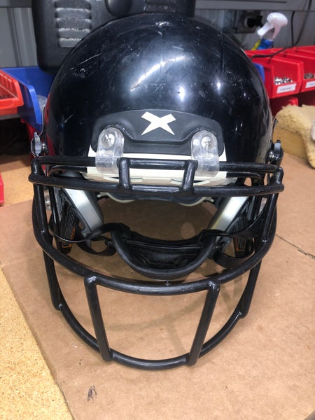 USED XENITH X2E+ YOUTH FOOTBALL HELMET - LARGE - BLACK