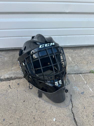 Black Junior CCM 7000 Goalie Mask (Used)