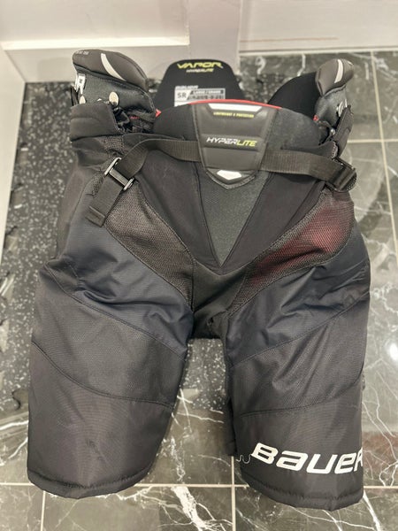 Men's Senior Large Bauer Vapor Hyperlite Hockey Pants (Used)