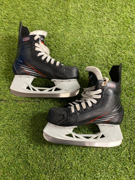 Junior CCM Top Prospect Hockey Skates | Size 3