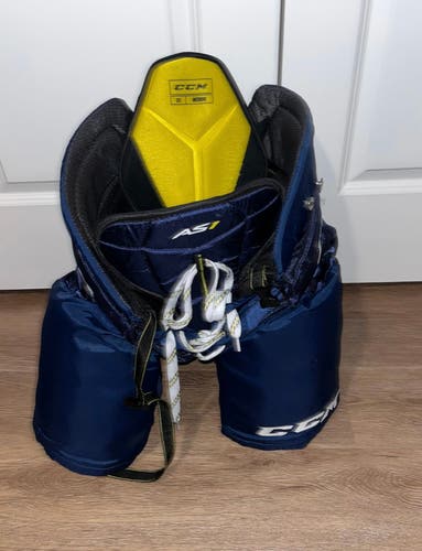 Senior Medium CCM Super Tacks AS1 Hockey Pants