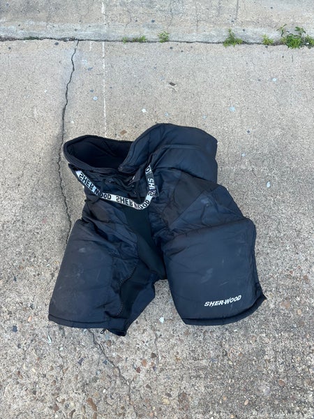 Black Senior Medium Sher-Wood T90 Hockey Pants (Used)