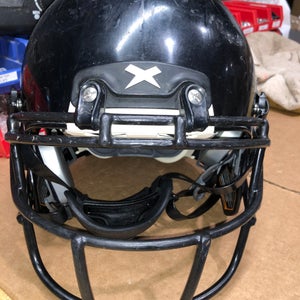 USED XENITH X2E+ YOUTH FOOTBALL HELMET - MEDIUM - BLACK