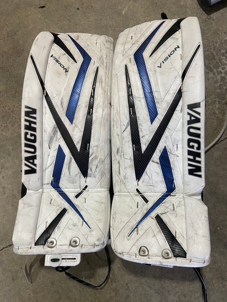 27" Vaughn Vision 9200 Goalie Leg Pads (Used)