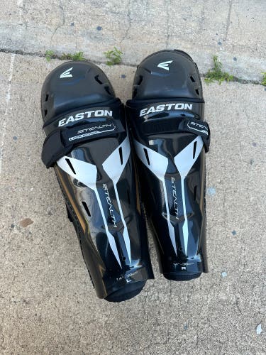 Senior Easton Stealth C9.0 Shin Pads 14" (Used)
