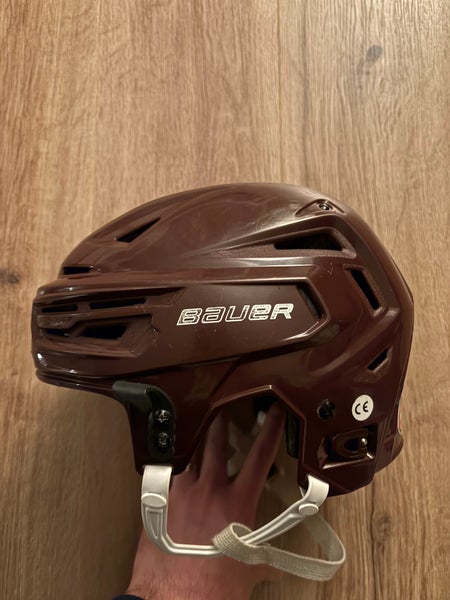 Large Maroon Bauer Re-Akt 150 Helmet (Used)