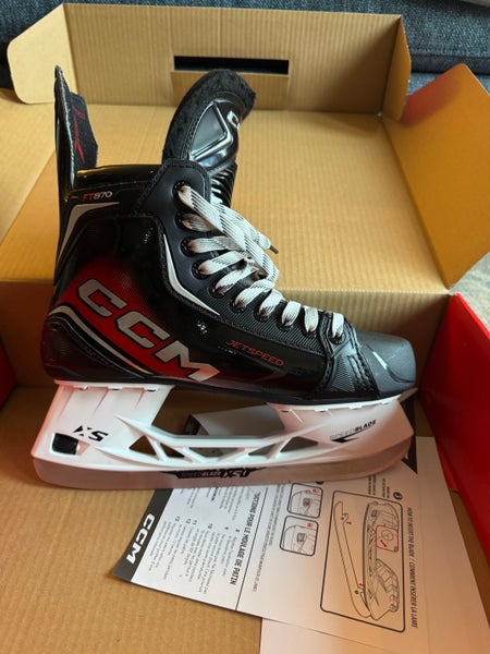 2025 CCM JetSpeed FT870 Hockey Skates Regular Width 8 (Used)