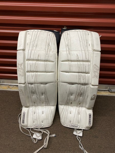29" Brian's S Series Goalie Leg Pads (Used)