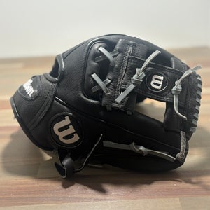 Wilson A450 RH Baseball Glove