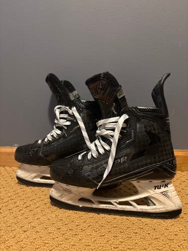 Bauer Supreme Mach Hockey Skates 7 (Used)