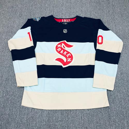 Seattle Kraken Matty Beniers  Hockey Jersey Throwback vintage size 52