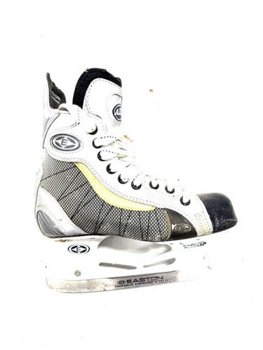 Used Easton AIR Intermediate Hockey Skate Intermediate 4.5 11860-S000301487