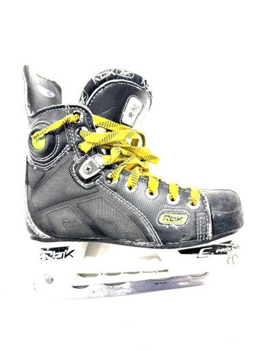 Used Reebok 9K Junior Hockey Skate Junior 02 11860-S000301485