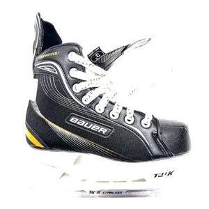 Used Bauer ONE 20 Junior Hockey Skate Junior 03 11860-S000301471