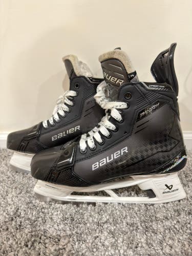 2024 Bauer Supreme Shadow Hockey Skates 9 (Used)