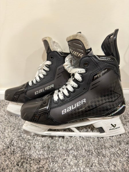 2024 Bauer Supreme Shadow Hockey Skates 9 (Used)