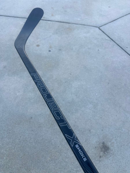 Youth True Project X Smoke Right Handed Hockey Stick P92 30 Flex (Used)