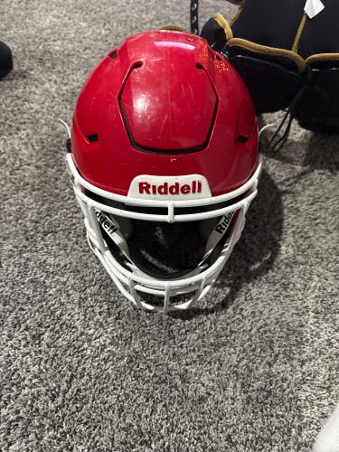 Adult Extra Large Riddell SpeedFlex Helmet (Used)
