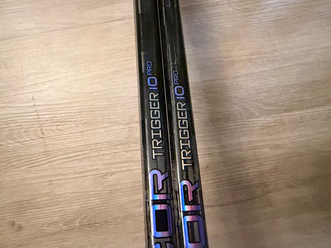 Senior CCM Ribcor Trigger 10 Pro Right Handed Hockey Stick P28 65 Flex (New)
