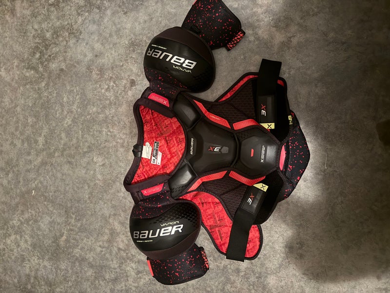 Men's Large Senior Bauer Vapor 3X Shoulder Pads (Used)
