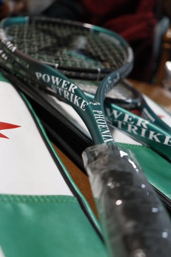 NEW Phoenix Carbon Graphite Tennis Racquets (Set of 2) + Carry Cases – Canada Edition