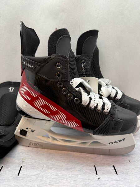 *PRO STOCK* CCM FT4 PRO SKATE - 8.5 REG - FILIP HRONEK