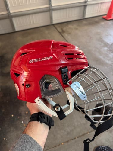 Small Bauer Helmet (Used)