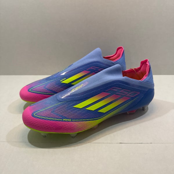 Men's Size M 12.5 (W 13.5) Adidas Cleats (New)