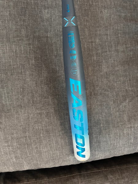 2025 Easton Ghost OG Composite Bat (-10) 23 oz 33" (Used)